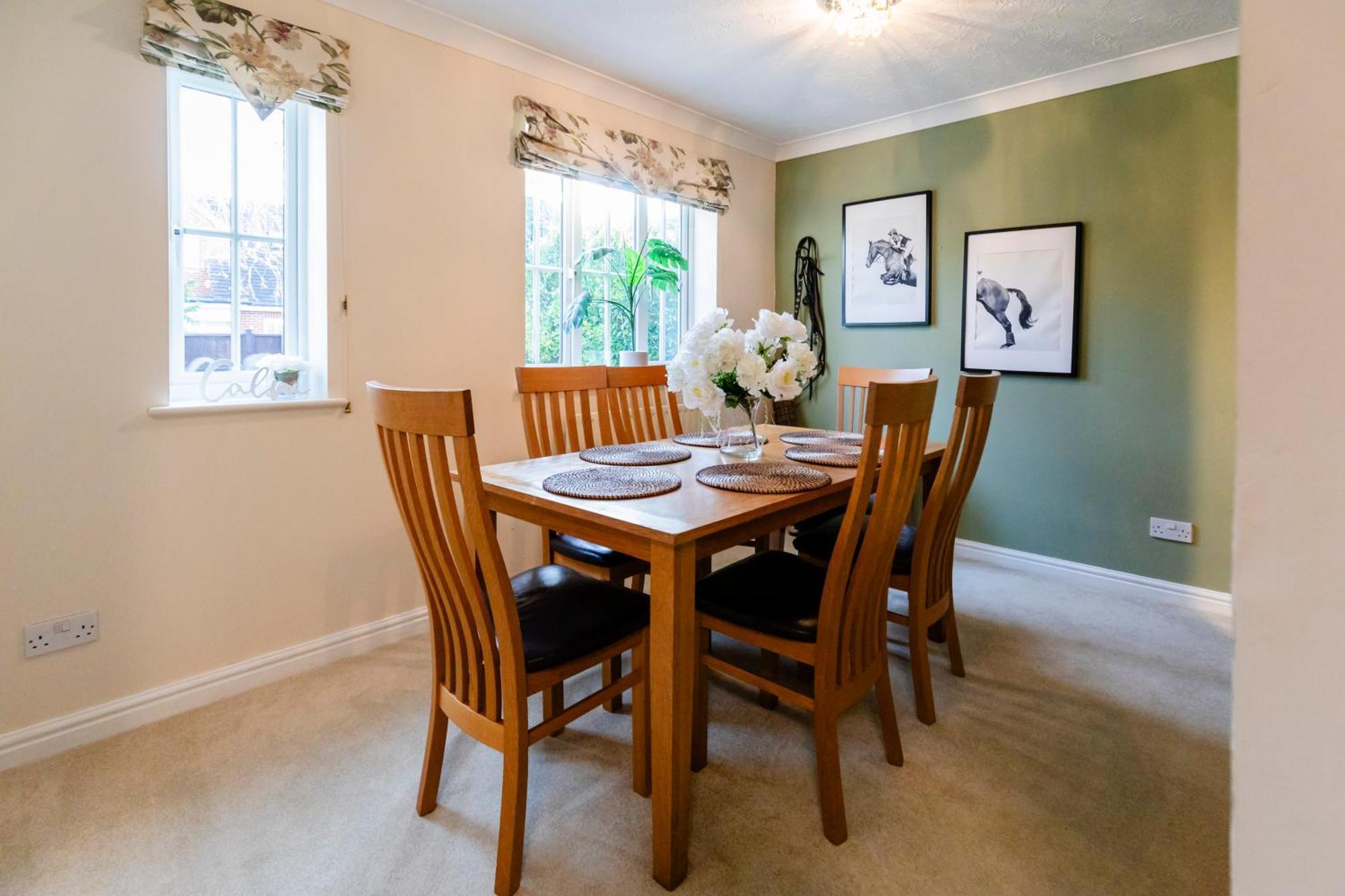 Chichester Retreat House With Free Parking Exteriör bild